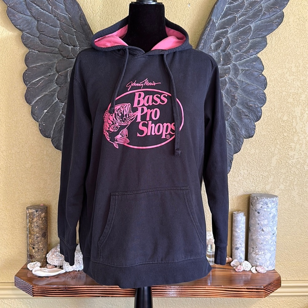 Bass Pro Shop Pullover Sweater